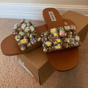 Size 8.5 Steve Madden Brionna sandals